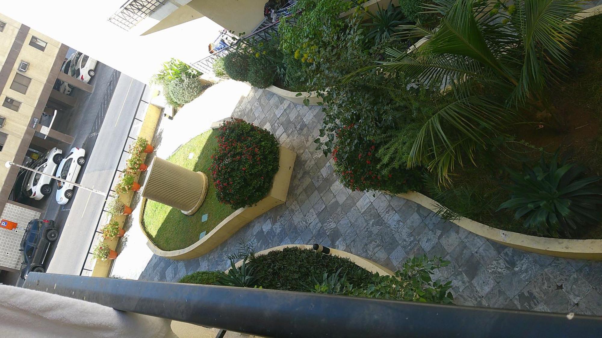 Ruby Star Hostel Dubai F2 Exterior photo